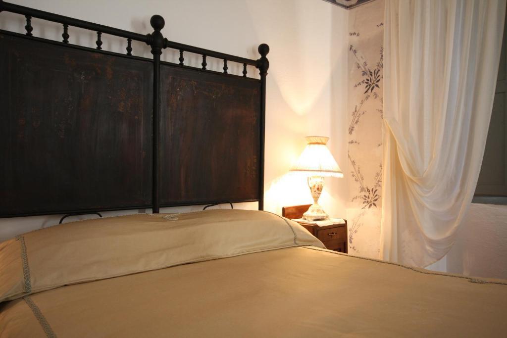 Relais San Desiderio Bed & Breakfast Calliano  Exterior foto